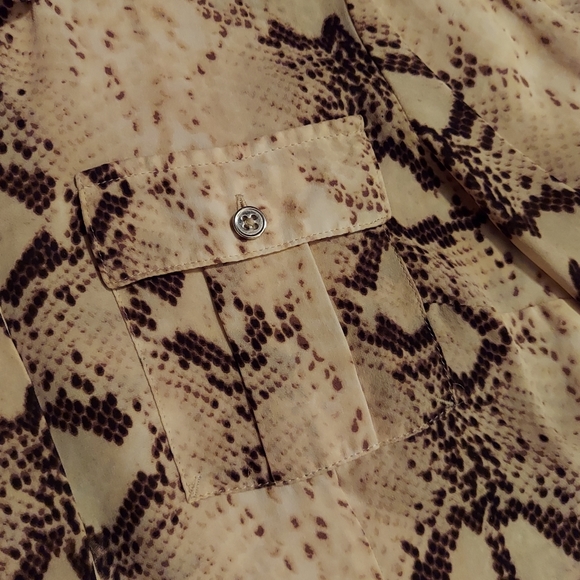 White House Black Market Snakeskin Print Silk Georgette Button Front Popover - Picture 12 of 16